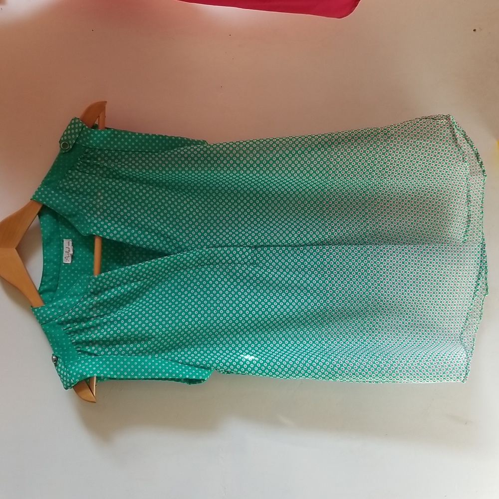 Antilia Femme Blouse Green Polka Dot Small